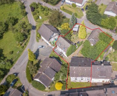 Sanierungs-/Abrissprojekt auf Grundstück mit Scheune und Carport in idyllischer Lage von Nümbrecht!