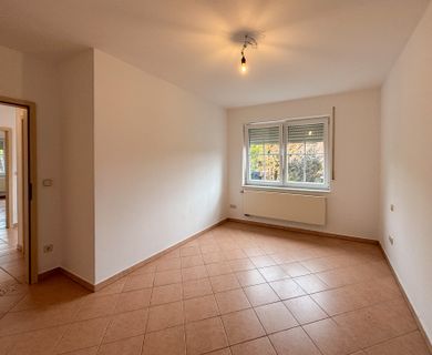 Gepflegte 2-Zimmer-Einliegerwohnung mit separaten Eingang – in ruhiger Wohngegend! - Photo 1