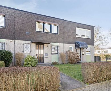 Perfekt für ein entspanntes Familienleben: Reihenmittelhaus mit Garten in Ratingen-West