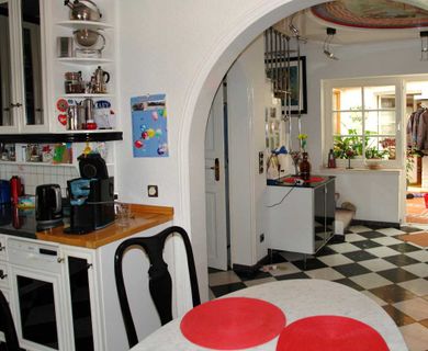 Nichts für Stadtmenschen! Saniertes Einfamilienhaus m. Anbau u. Traumgarten in Ratingen-Eggerscheidt