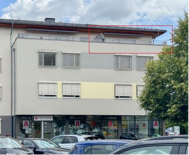 Stilvoll über der Stadt – Schicke Penthousewohnung mit Schlossblick!
