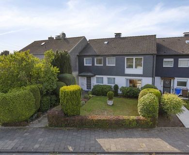 Geräumiges Ein-/Zweifamilienhaus mit Garage in Ratingen-Breitscheid