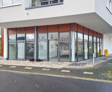 Repräsentative Büro-/Geschäftsräume in zentraler Lage von Puderbach zu verkaufen!