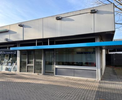Zentrum:Ladenlokal mit Nutzfläche im Untergeschoss  und  Lastenaufzug, ideal für Metzgerei/Partyservice