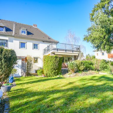 Attraktive Maisonette-Wohnung: Dachterrasse, Gartenanteil & niedrige Nebenkosten