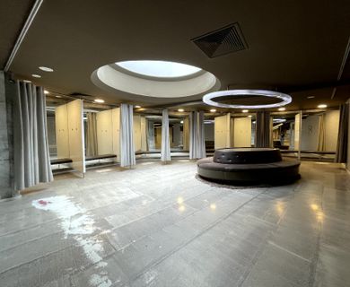 405 m² GROßE GEWERBEFLÄCHE MIT VIELSEITIGEN NUTZUNGSMÖGLICHKEITEN ZU MIETEN