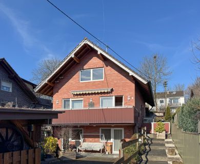 freist.  Ein-/bis Zweifamilienhaus in schöner, ruhiger Wohnlage von Hennef-Winterscheid