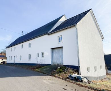 Attraktives Handwerkerobjekt: MFH-Optionen, Ausbau- und Renditepotenzial!