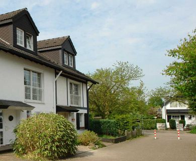 Sehr gepflegtes, sonniges Einfamilienhaus in Ratingen-Volkardey !