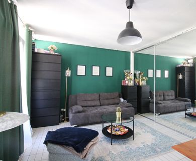 VERMIETETES APARTMENT MIT BALKON UND STELLPLATZ IN DER KREFELDER INNENSTADT ZU KAUFEN!!!