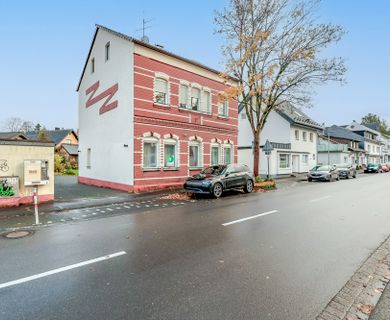 *Provisionsfrei* 5-Parteien-Haus in Königswinter-Heisterbacherrott