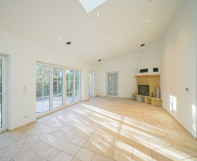 Freistehendes Einfamilienhaus mit Garten und Sonnenbalkon - Foto 5