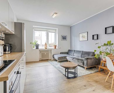 Moderne 2-Zimmer-Wohnung mit Loggia direkt am Zoopark in Düsseldorf