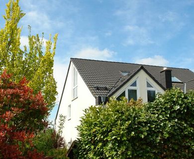 Stil und Ambiente überzeugen. Wohnen am Landschaftsschutzgebiet in Ratingen-Breitscheid