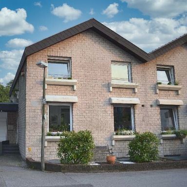 Gepflegte Doppelhaushälfte mit Garten in Nähe des Neandertals