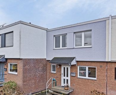 Reihenmittelhaus mit Garten und Garage in Erkrath-Unterfeldhaus