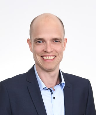 Sebastian Schmitz ist Immobilienmakler bei Schneider Immobilien in Ratingen.